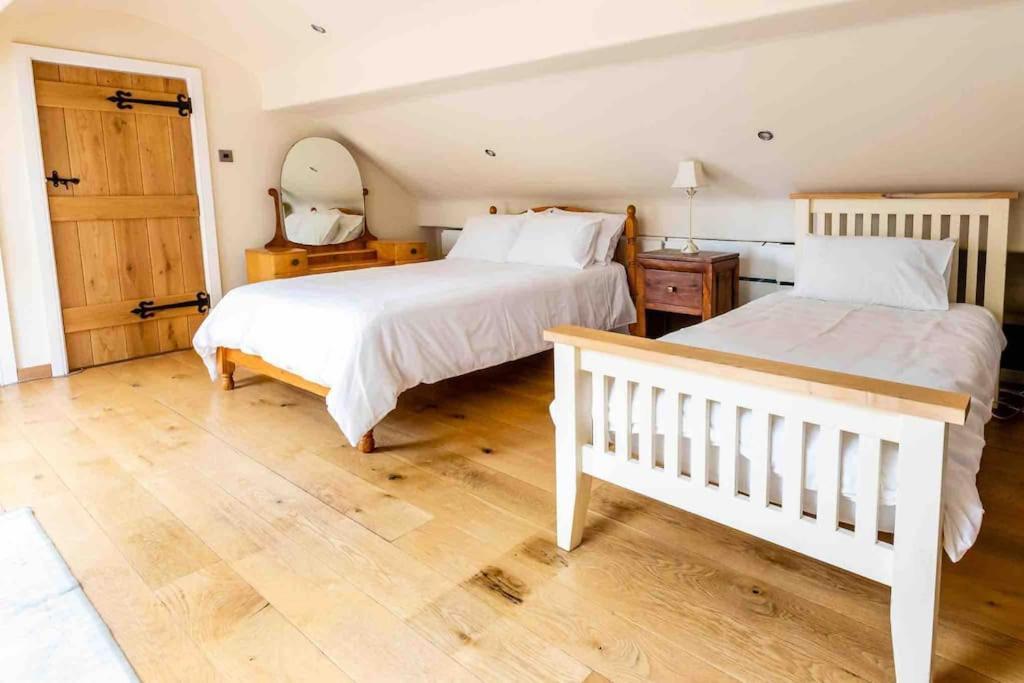 Four Bed Barn Conversion Junction 37 38 M1 Barnsley Exteriér fotografie